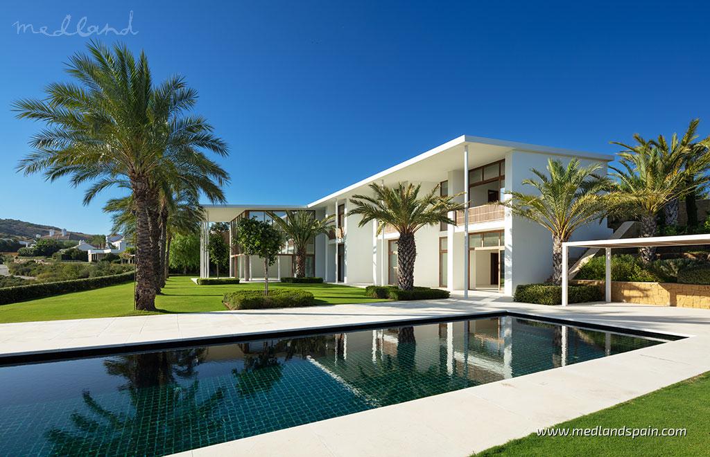 Villa i Casares, Malaga, Spanien 6 sovrum, 795 kvm. Nr. 149342
