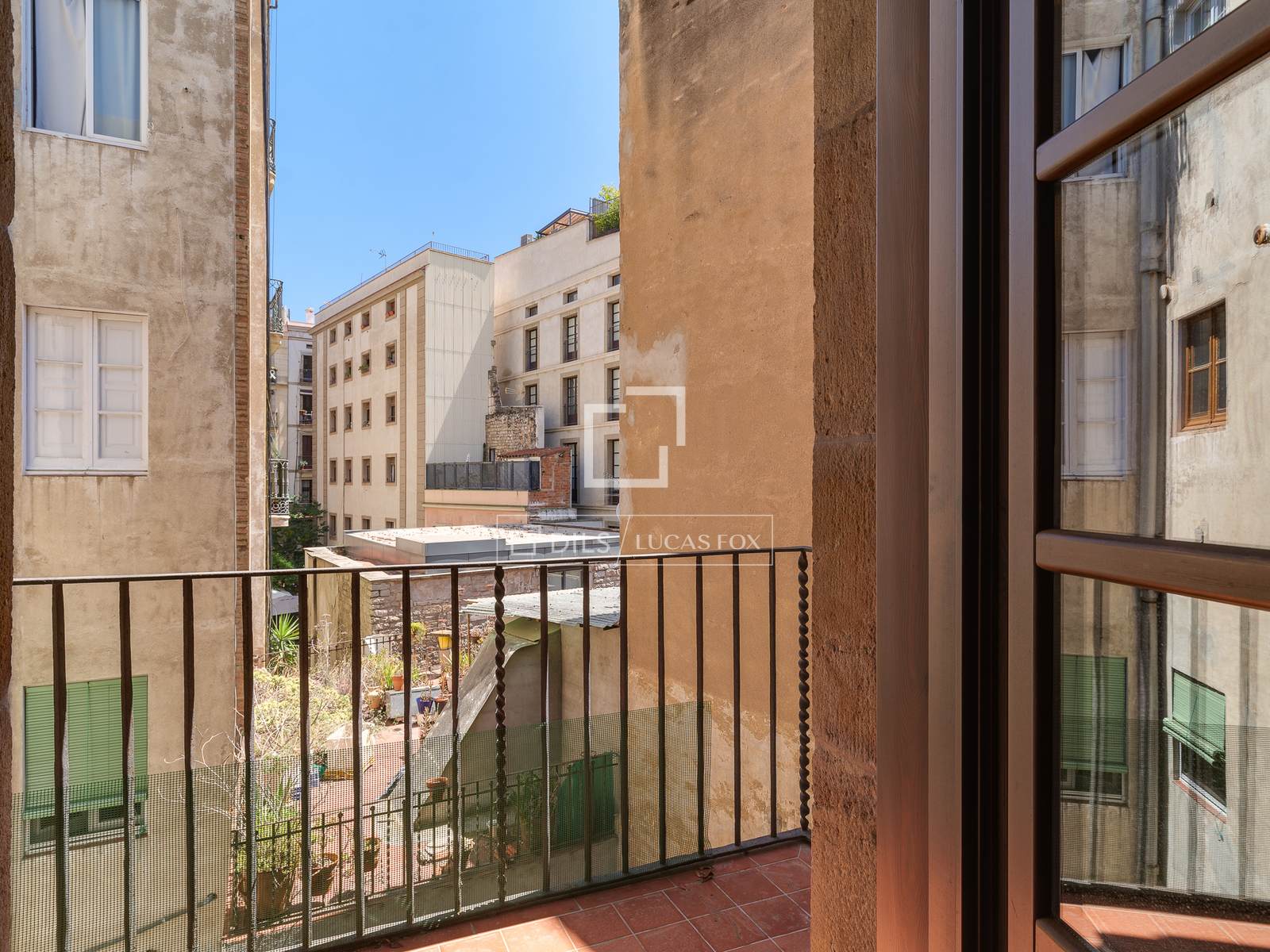 Dzīvoklis Barcelona, Spānijā 2 istabas, 84 m2 Nr. 150855