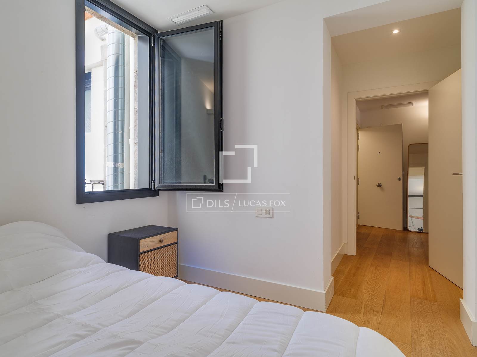 Dzīvoklis Barcelona, Spānijā 2 istabas, 84 m2 Nr. 150855