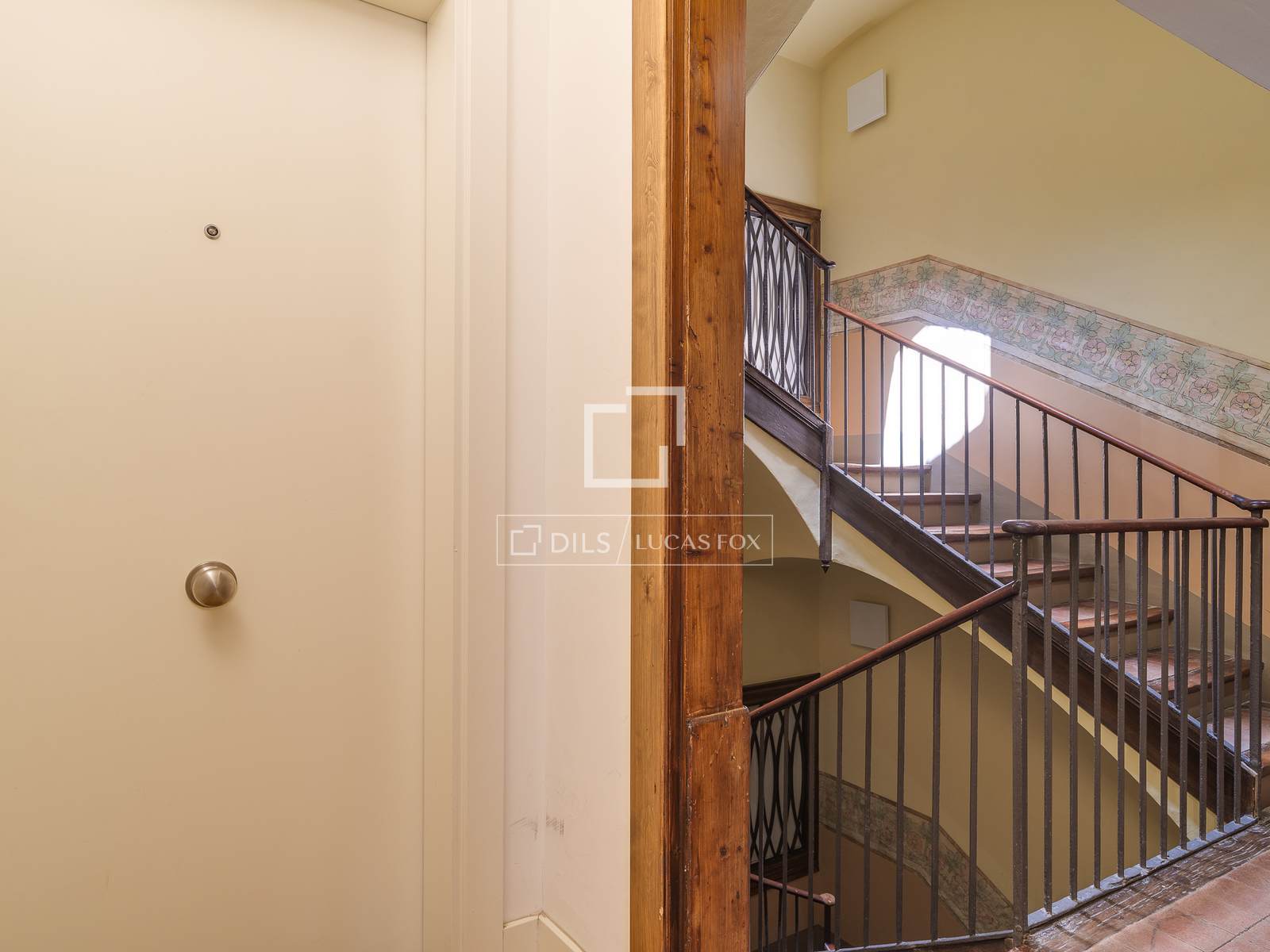 Dzīvoklis Barcelona, Spānijā 2 istabas, 84 m2 Nr. 150855