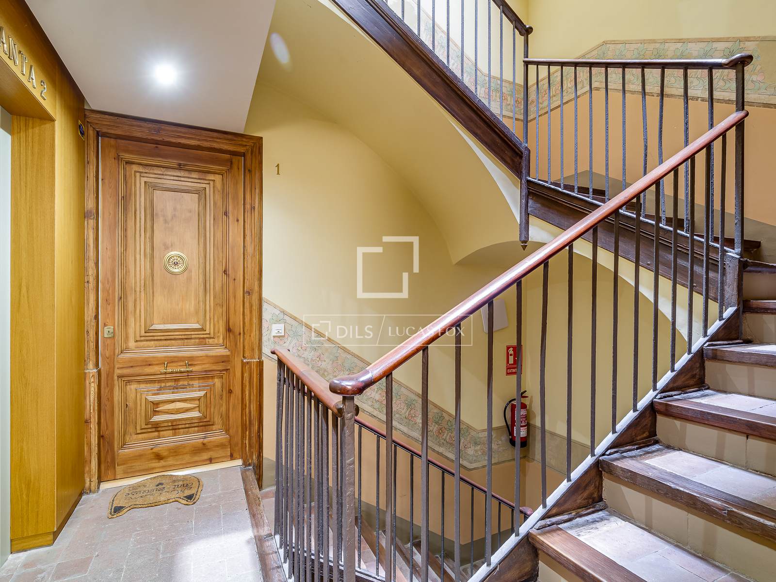 Dzīvoklis Barcelona, Spānijā 2 istabas, 84 m2 Nr. 150855