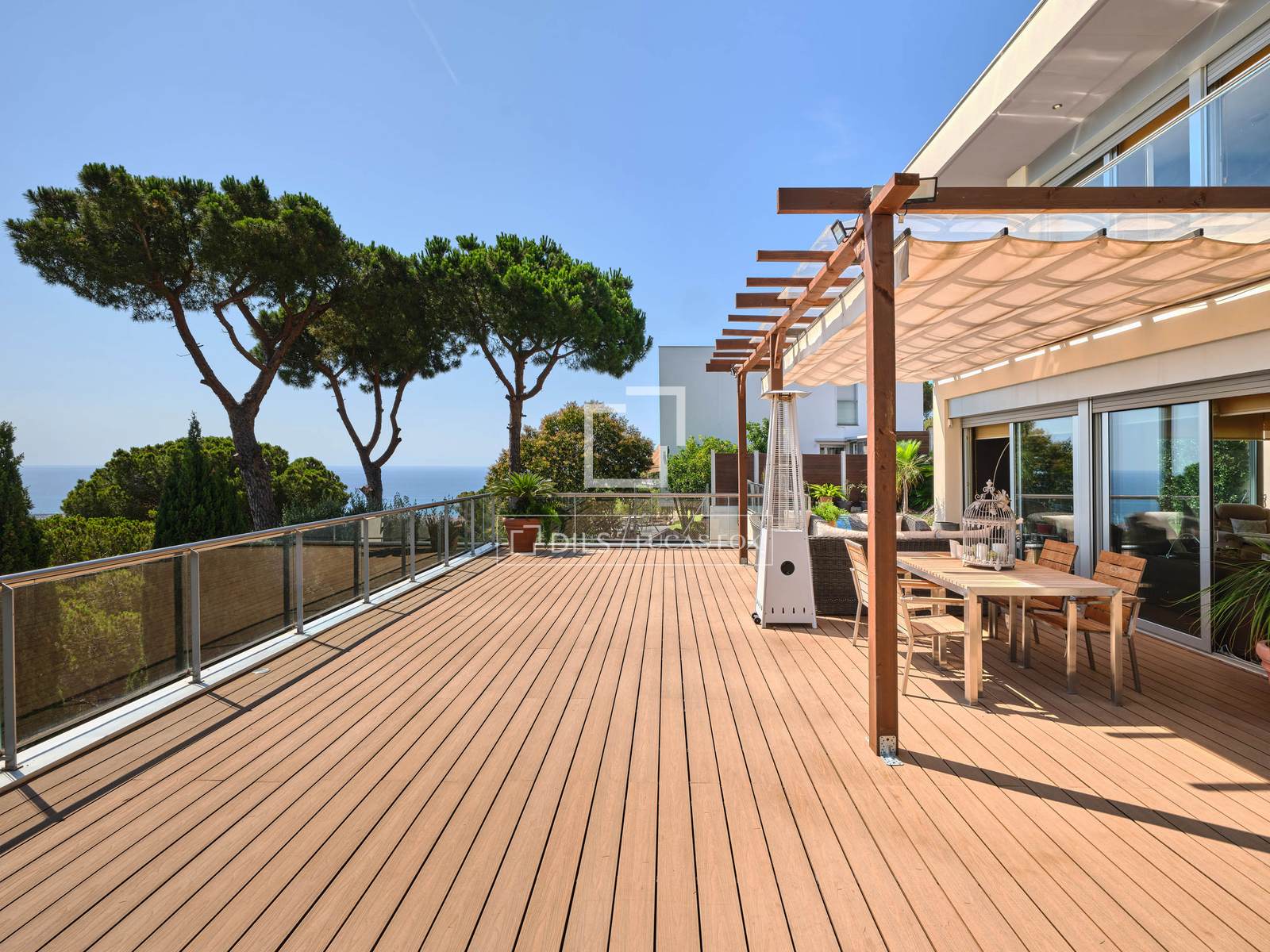 Villa a Premia De Dalt, Barcelona, Spagna 4 camere da letto, 460 mq. N° 150854