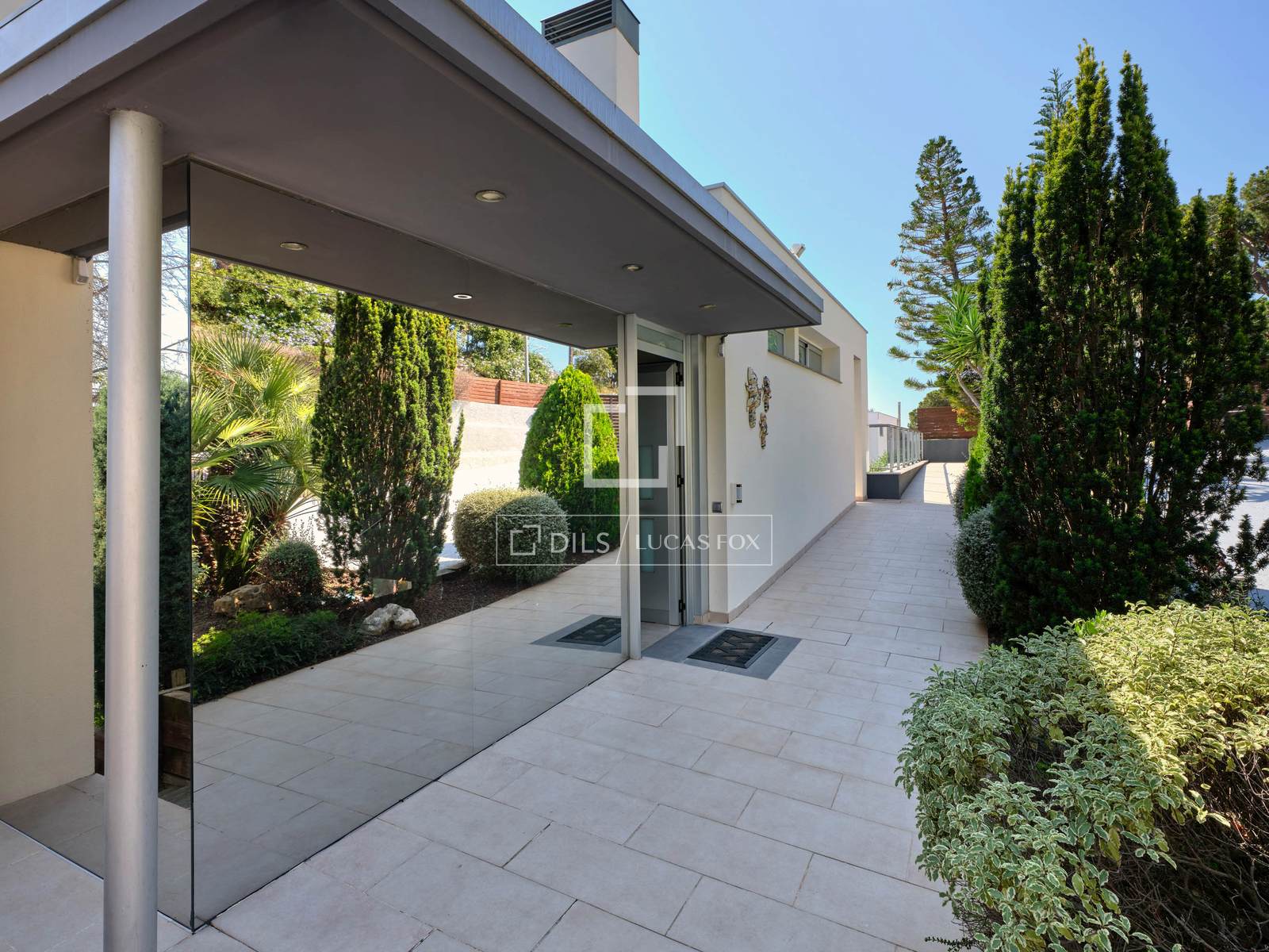 Villa a Premia De Dalt, Barcelona, Spagna 4 camere da letto, 460 mq. N° 150854