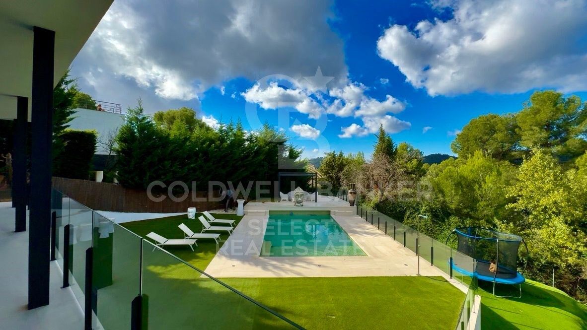Villa in Matadepera, Barcelona, Spain 7 bedrooms, 512 sq.m. No. 179114