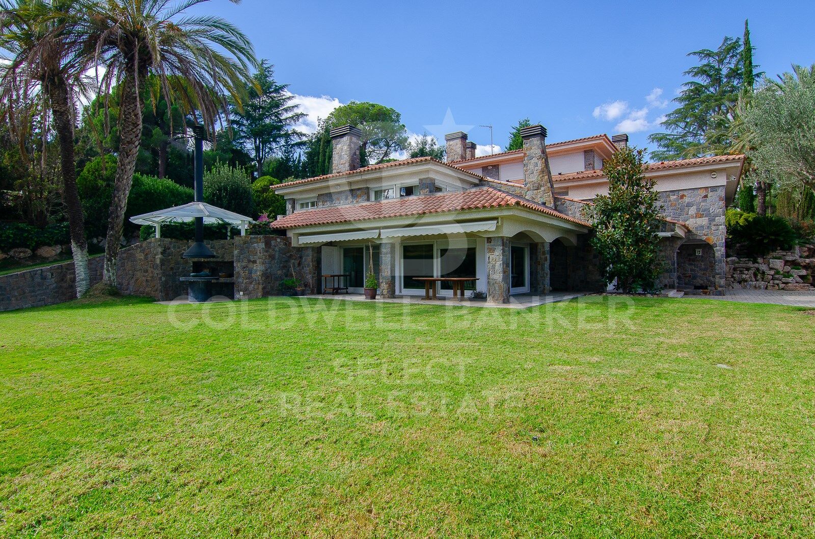 Māja Cerdanyola Del Valles, Barcelona, Spānijā 6 istabas, 1003 m2 Nr. 179116