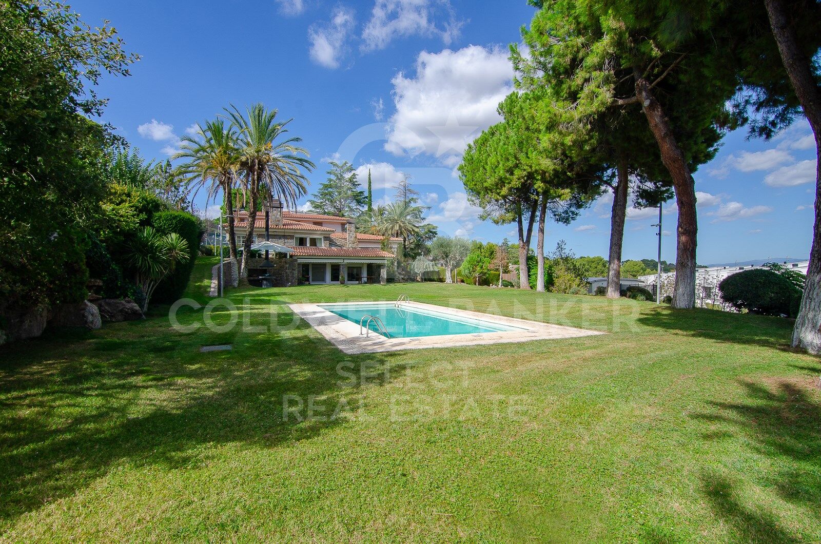 Māja Cerdanyola Del Valles, Barcelona, Spānijā 6 istabas, 1003 m2 Nr. 179116