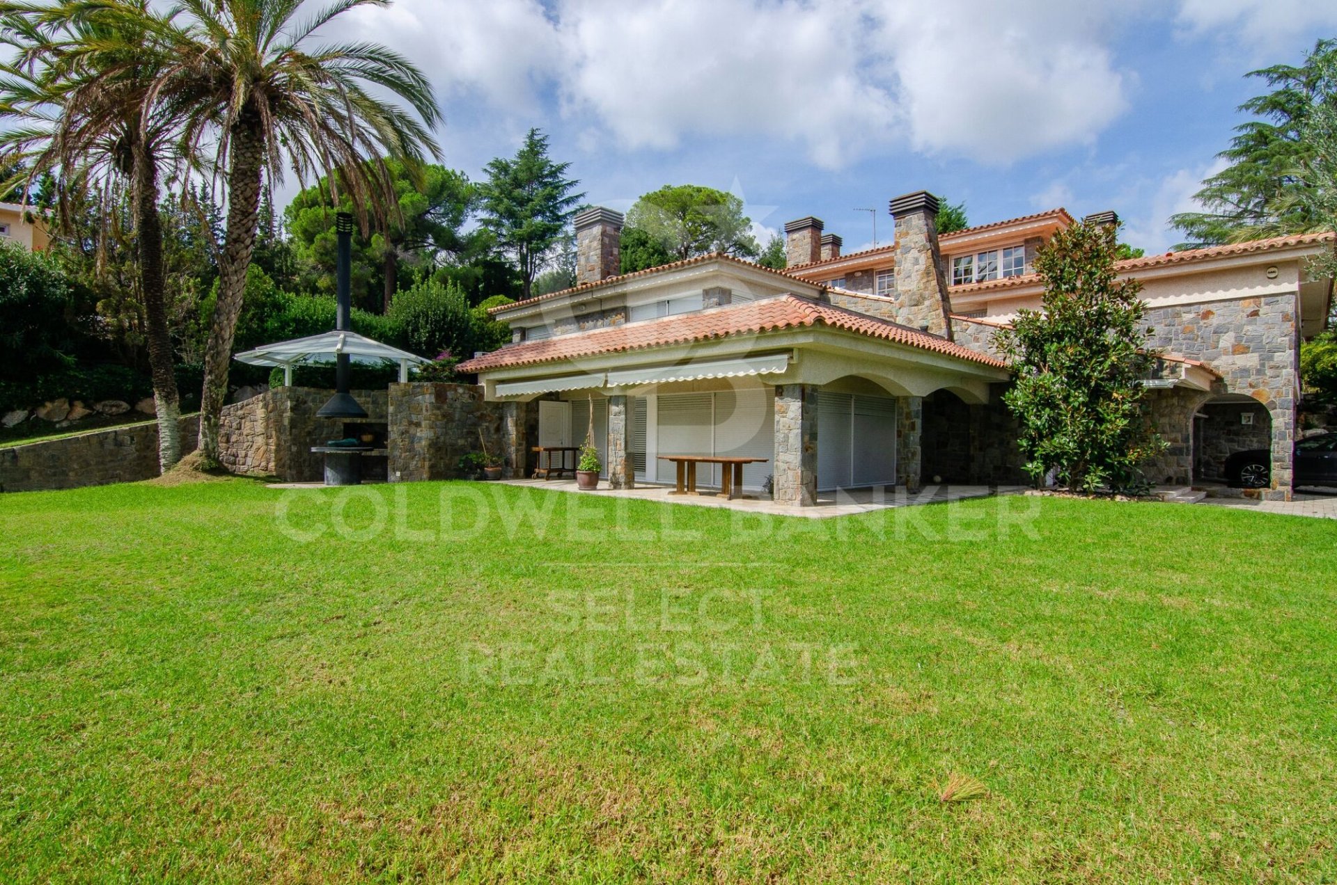 Māja Cerdanyola Del Valles, Barcelona, Spānijā 6 istabas, 1003 m2 Nr. 179116