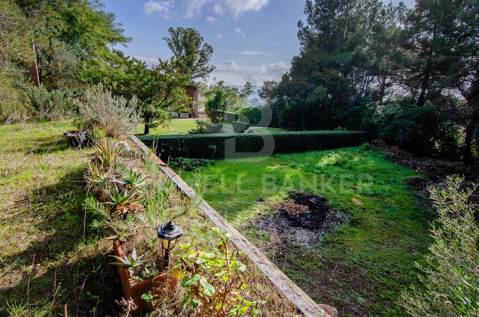 Land plot in Cerdanyola Del Valles, Barcelona, Spain 2000 sq.m. No. 179109