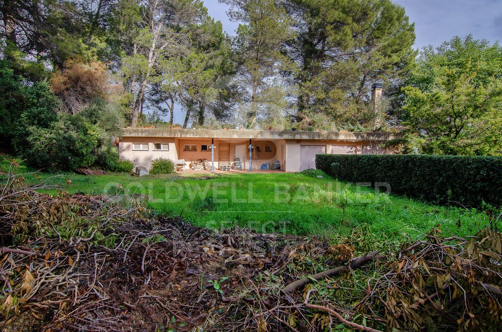 Land plot in Cerdanyola Del Valles, Barcelona, Spain 2000 sq.m. No. 179109