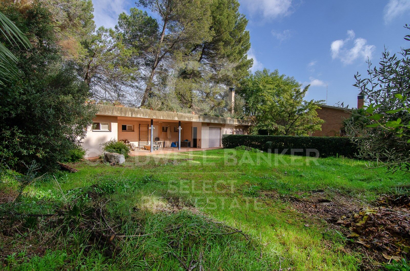 Land plot in Cerdanyola Del Valles, Barcelona, Spain 2000 sq.m. No. 179109