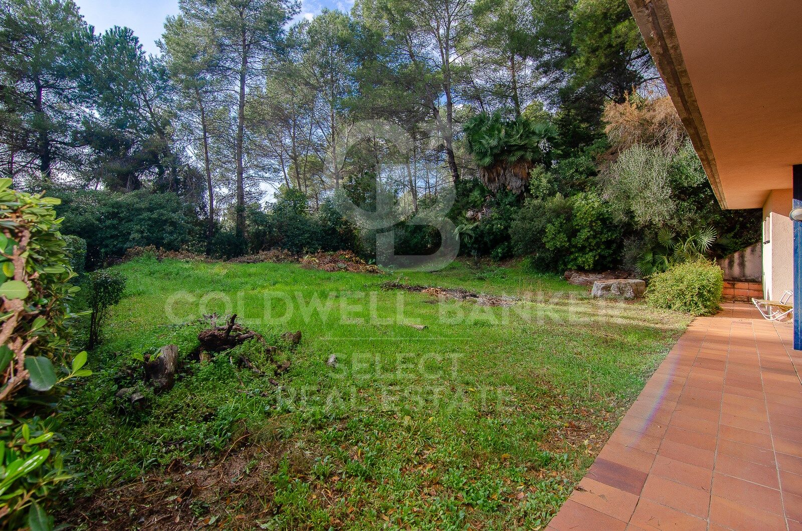 Land plot in Cerdanyola Del Valles, Barcelona, Spain 2000 sq.m. No. 179109