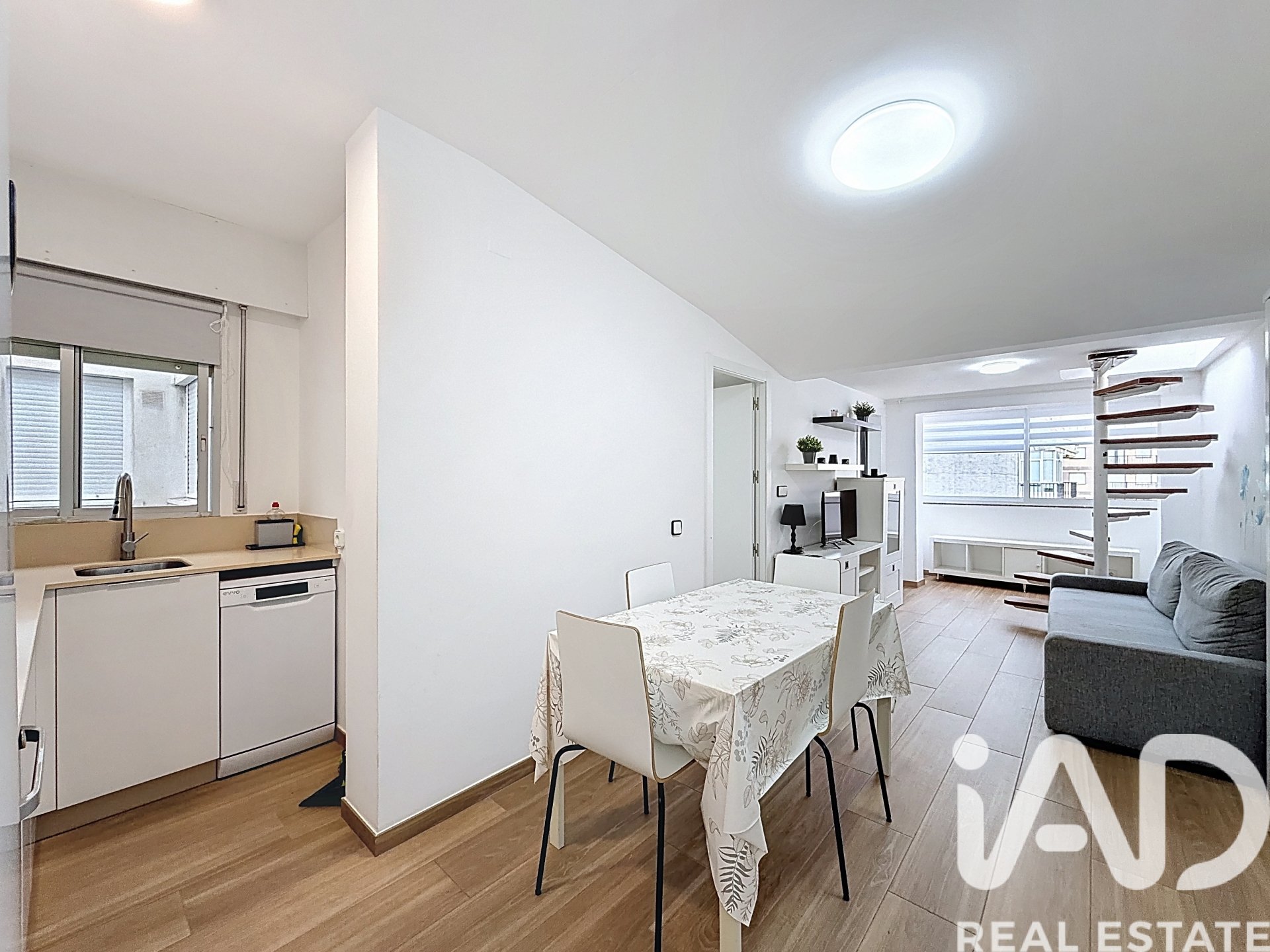 Penthouse in Sanxenxo, Pontevedra, Spain 3 bedrooms, 93 sq.m. No. 173118