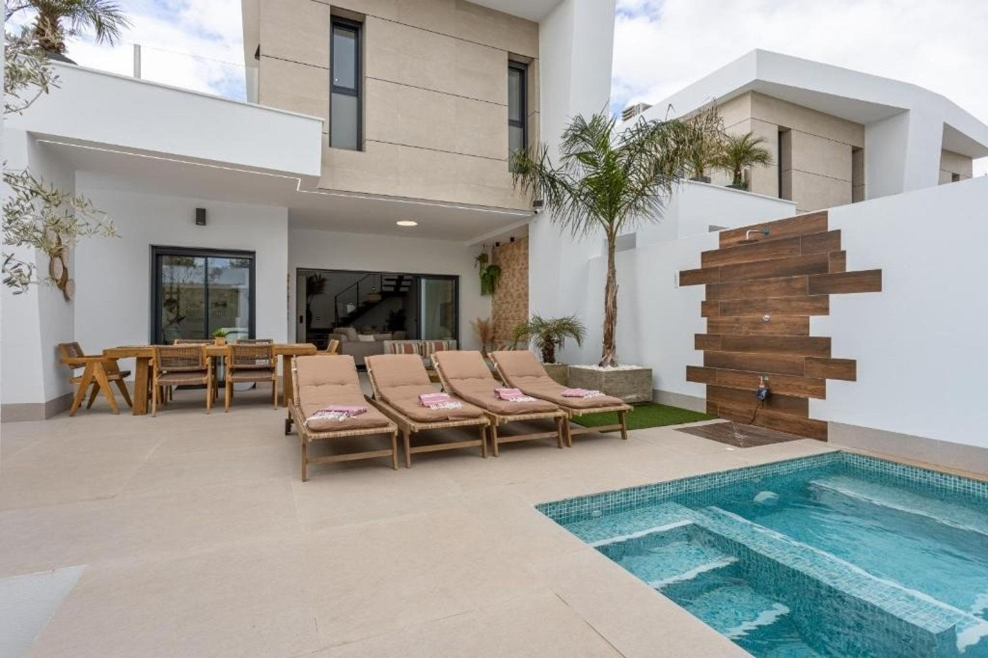 Villa à Dolores, Alicante, Espagne 3 chambres, 150 m2 No. 177591