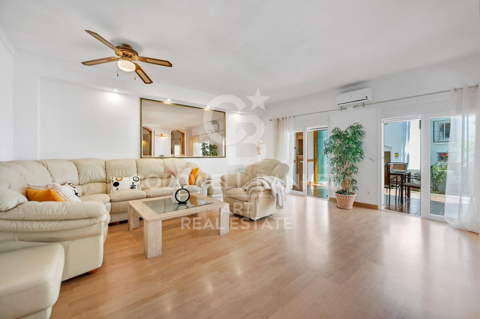 Radhus i Marbella, Malaga, Spanien 4 sovrum, 163 kvm. Nr. 157565