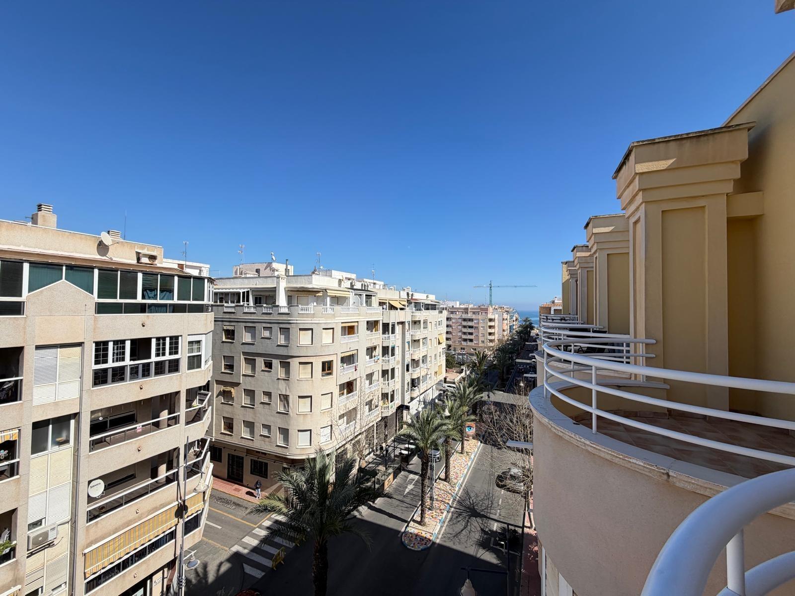 Appartamento a Torrevieja, Alicante, Spagna 2 camere da letto, 72 mq. N° 189671