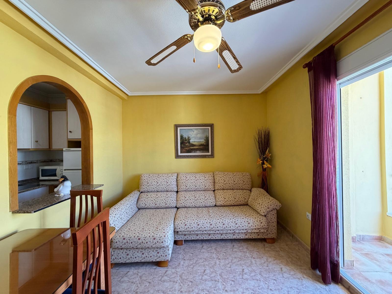 Appartamento a Torrevieja, Alicante, Spagna 2 camere da letto, 72 mq. N° 189671