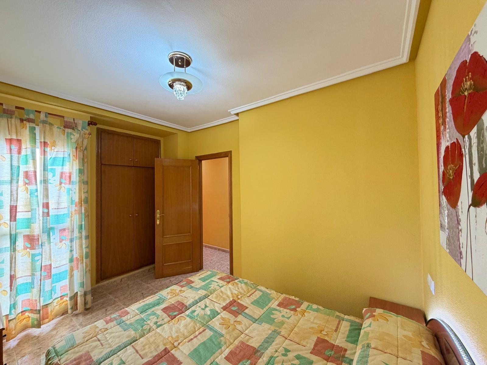 Appartamento a Torrevieja, Alicante, Spagna 2 camere da letto, 72 mq. N° 189671