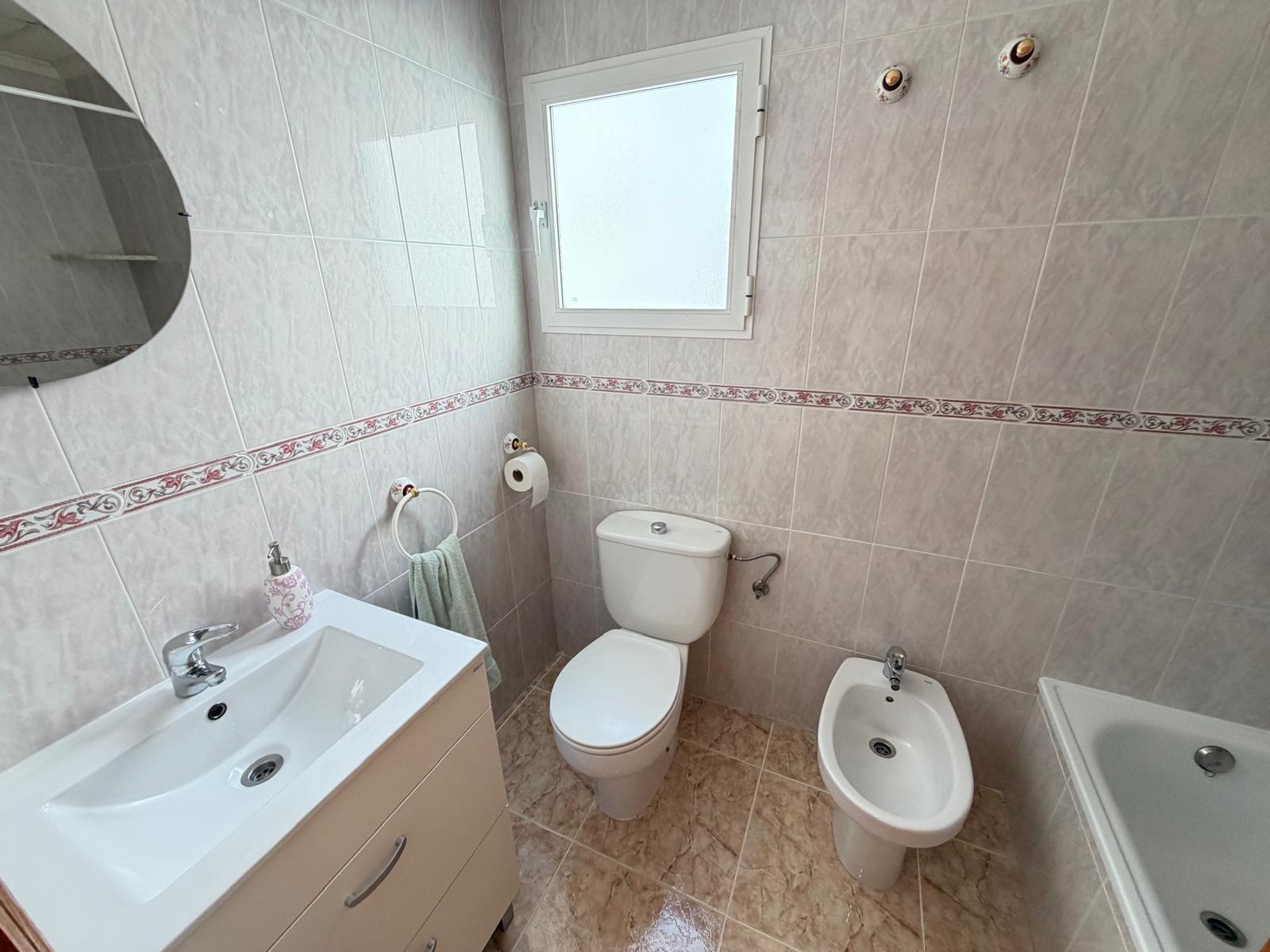 Appartamento a Torrevieja, Alicante, Spagna 2 camere da letto, 72 mq. N° 189671