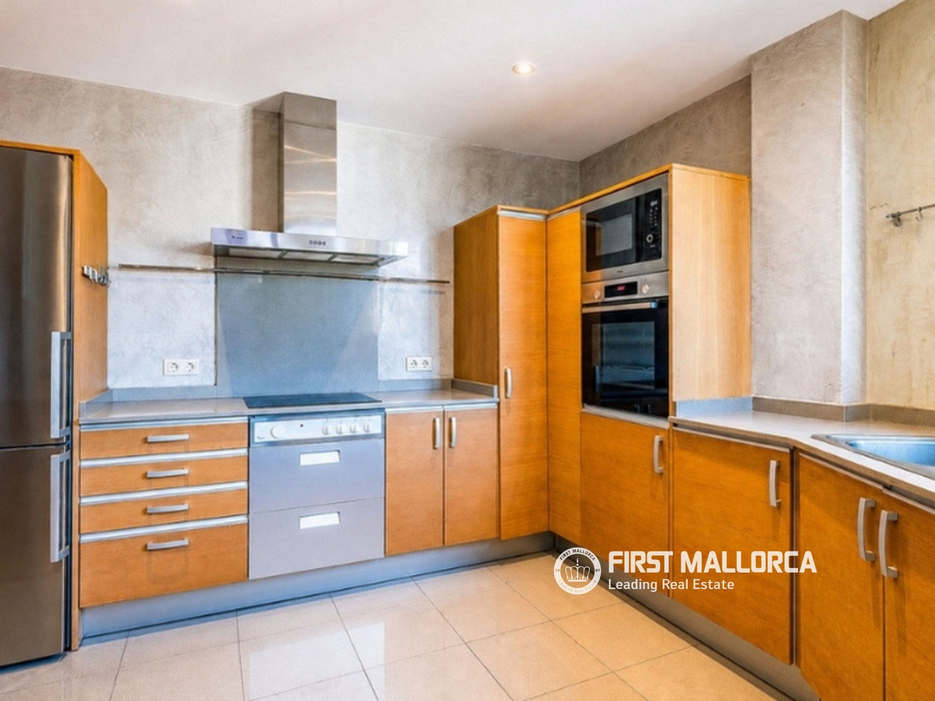 Apartment in Palma de Majorca, Mallorca, Spain 3 bedrooms, 133 sq.m. No. 194969