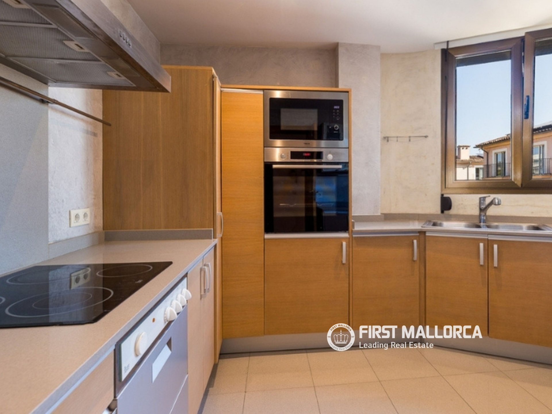 Apartment in Palma de Majorca, Mallorca, Spain 3 bedrooms, 133 sq.m. No. 194969