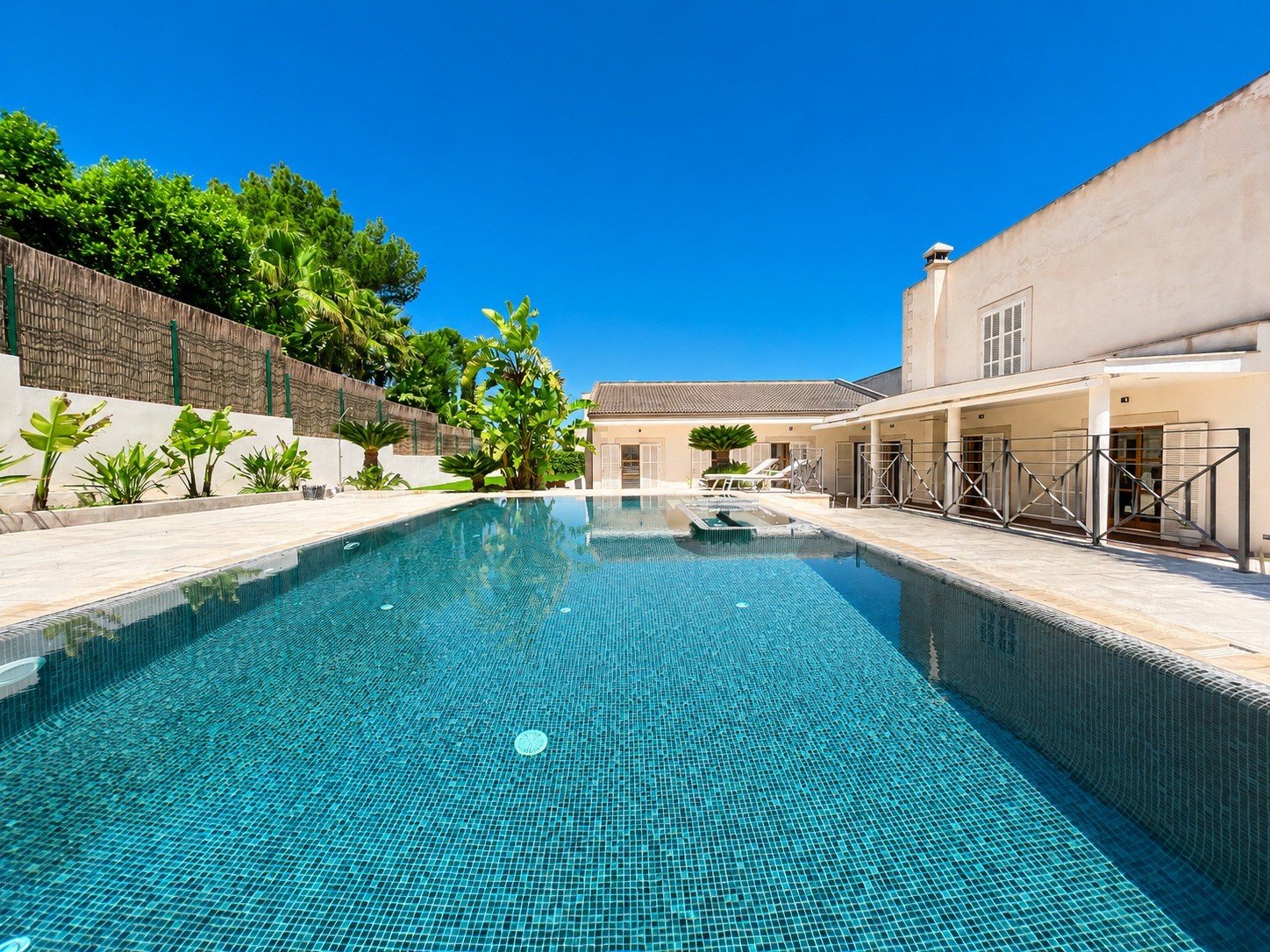 Villa a Santa Ponsa, Mallorca, Spagna 5 camere da letto, 461 mq. N° 194964