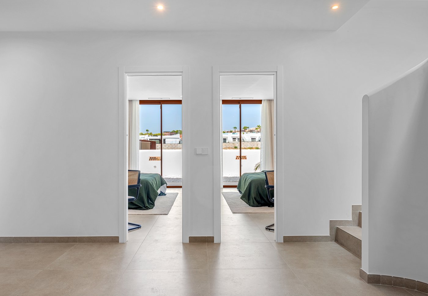 Villa in Alicante, Spain 4 bedrooms, 345 sq.m. No. 173514
