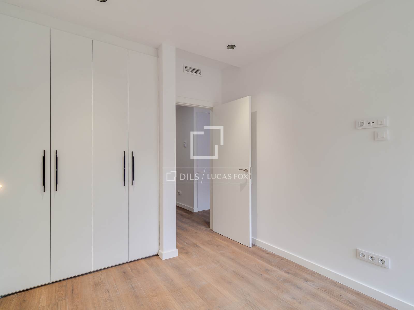 Apartment in Barcelona, Spain 1 bedroom, 47 sq.m. No. 192577