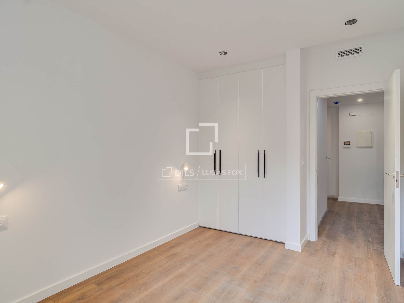 Apartment in Barcelona, Spain 1 bedroom, 47 sq.m. No. 192577