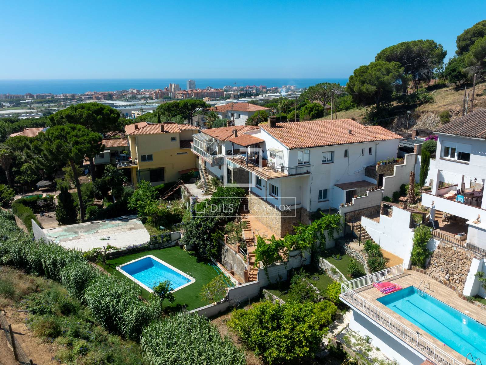 Villa i Cabrils, Barcelona, Spanien 4 sovrum, 226 kvm. Nr. 192575