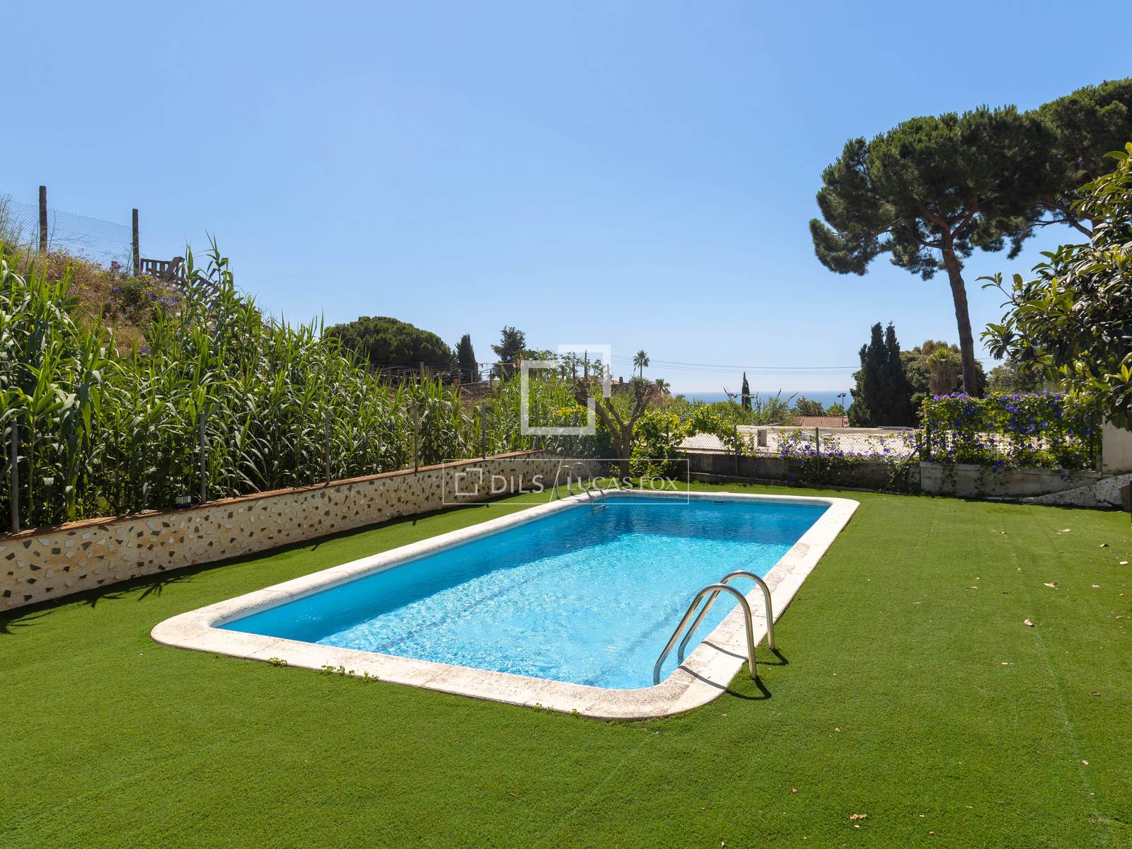 Villa i Cabrils, Barcelona, Spanien 4 sovrum, 226 kvm. Nr. 192575