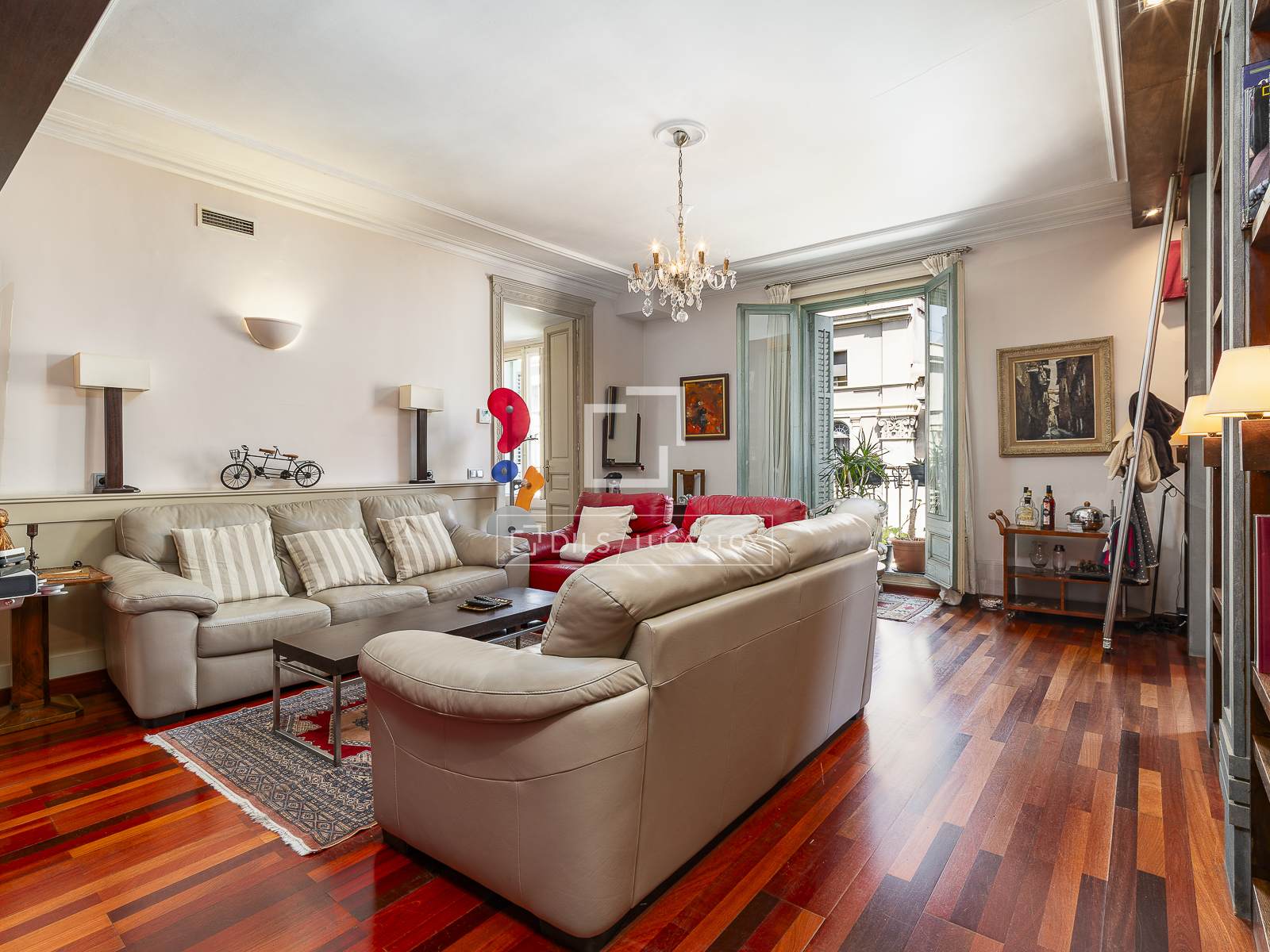 Apartment in Barcelona, Spain 3 bedrooms, 141 sq.m. No. 192574