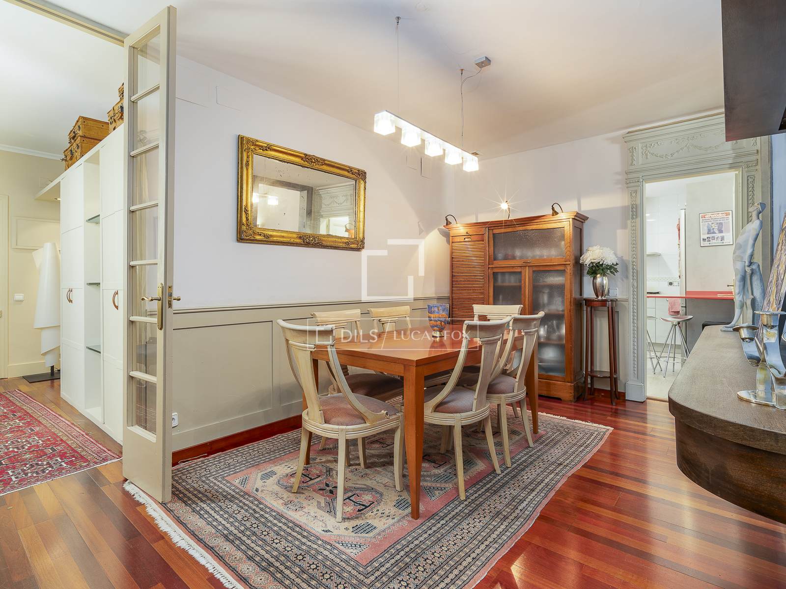 Apartment in Barcelona, Spain 3 bedrooms, 141 sq.m. No. 192574