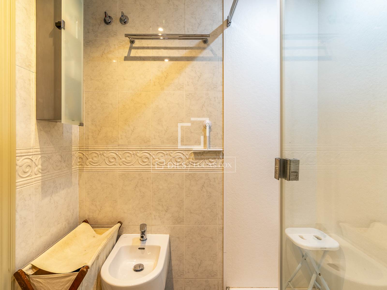 Apartment in Barcelona, Spain 3 bedrooms, 141 sq.m. No. 192574