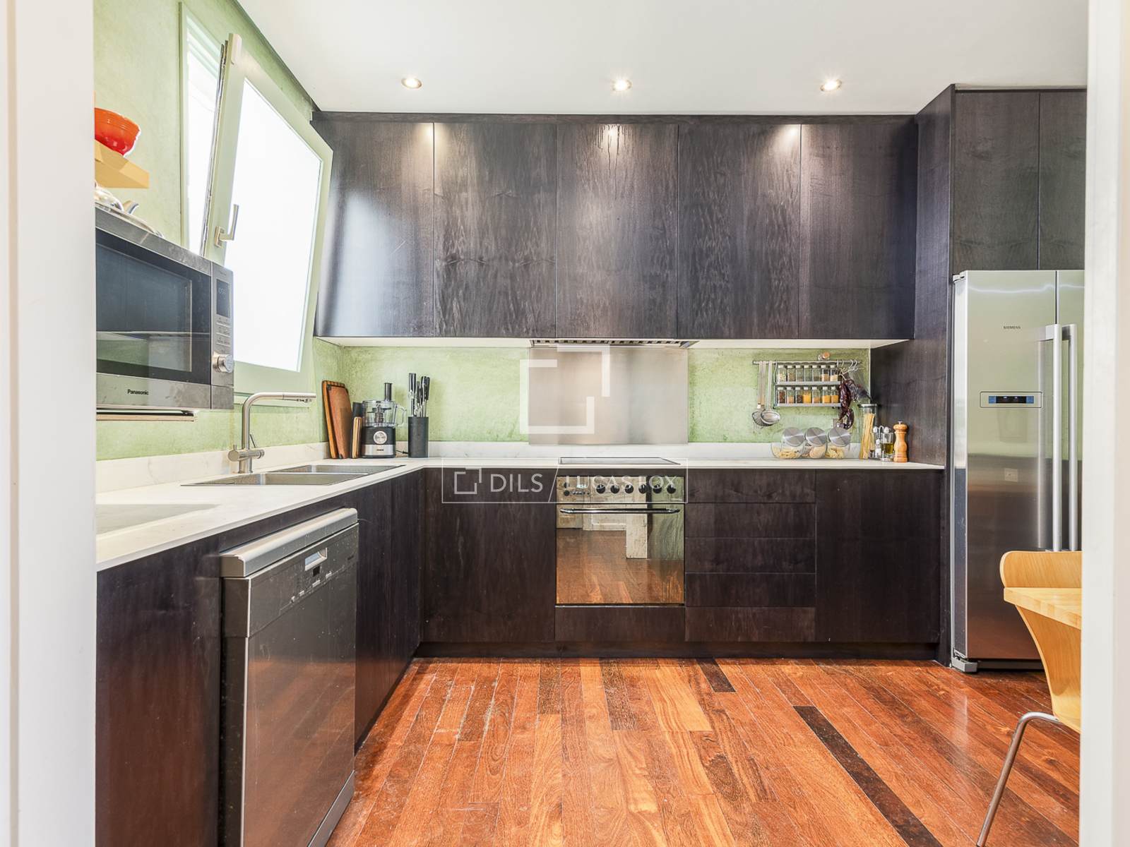 Dzīvoklis Barcelona, Spānijā 3 istabas, 168 m2 Nr. 192576