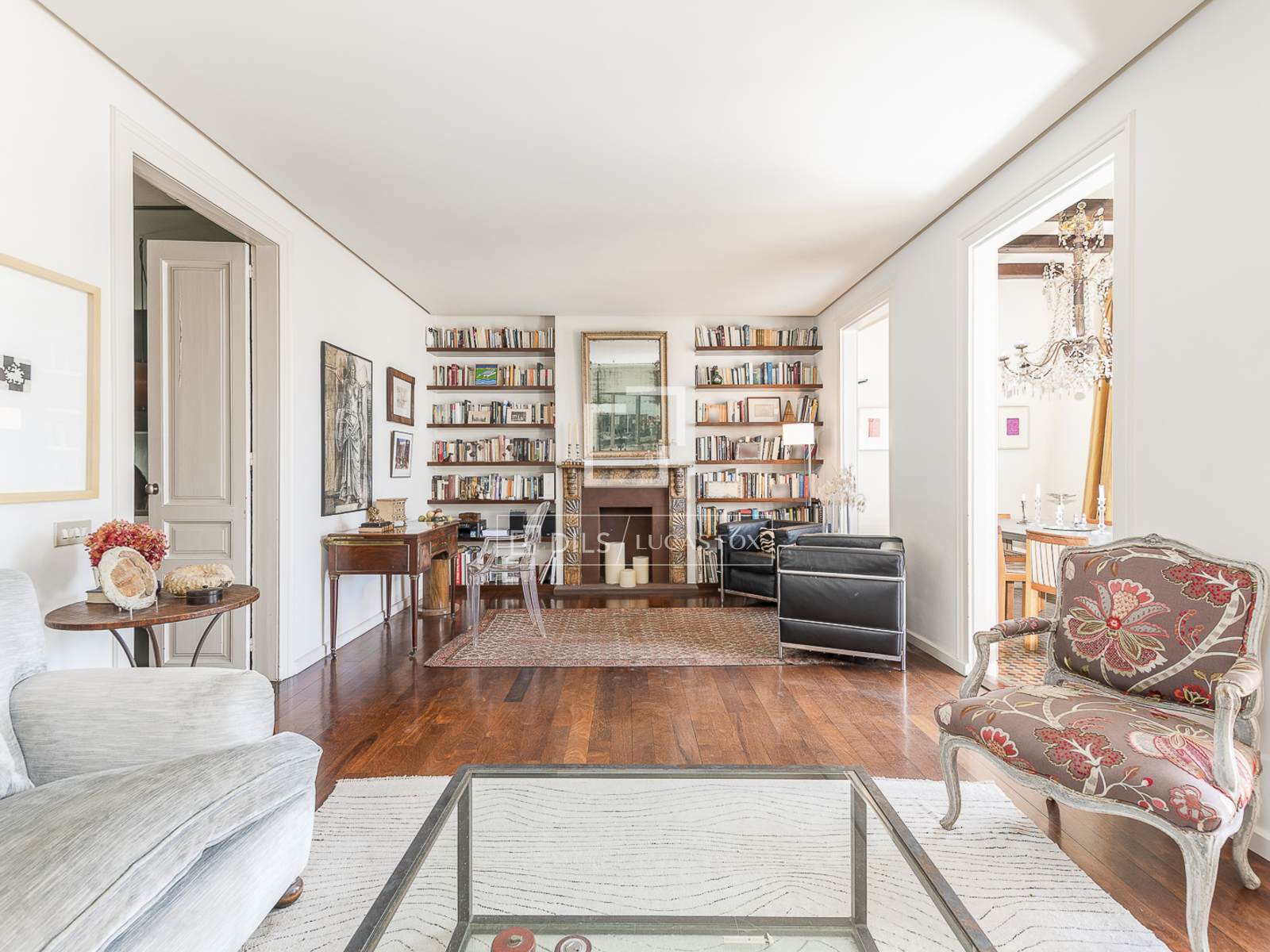 Dzīvoklis Barcelona, Spānijā 3 istabas, 168 m2 Nr. 192576