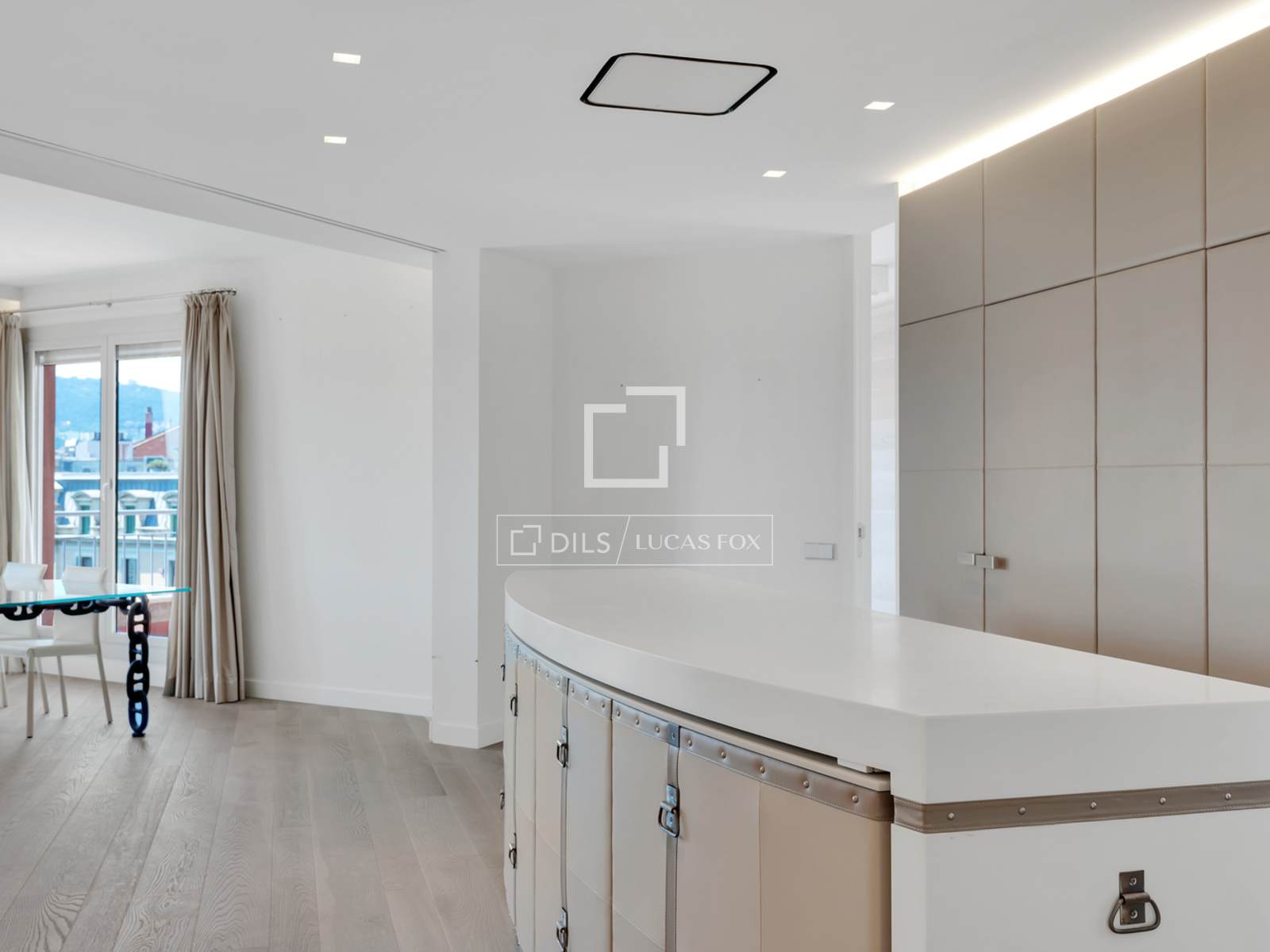 Penthouse in Barcelona, Spain 2 bedrooms, 91 sq.m. No. 192580