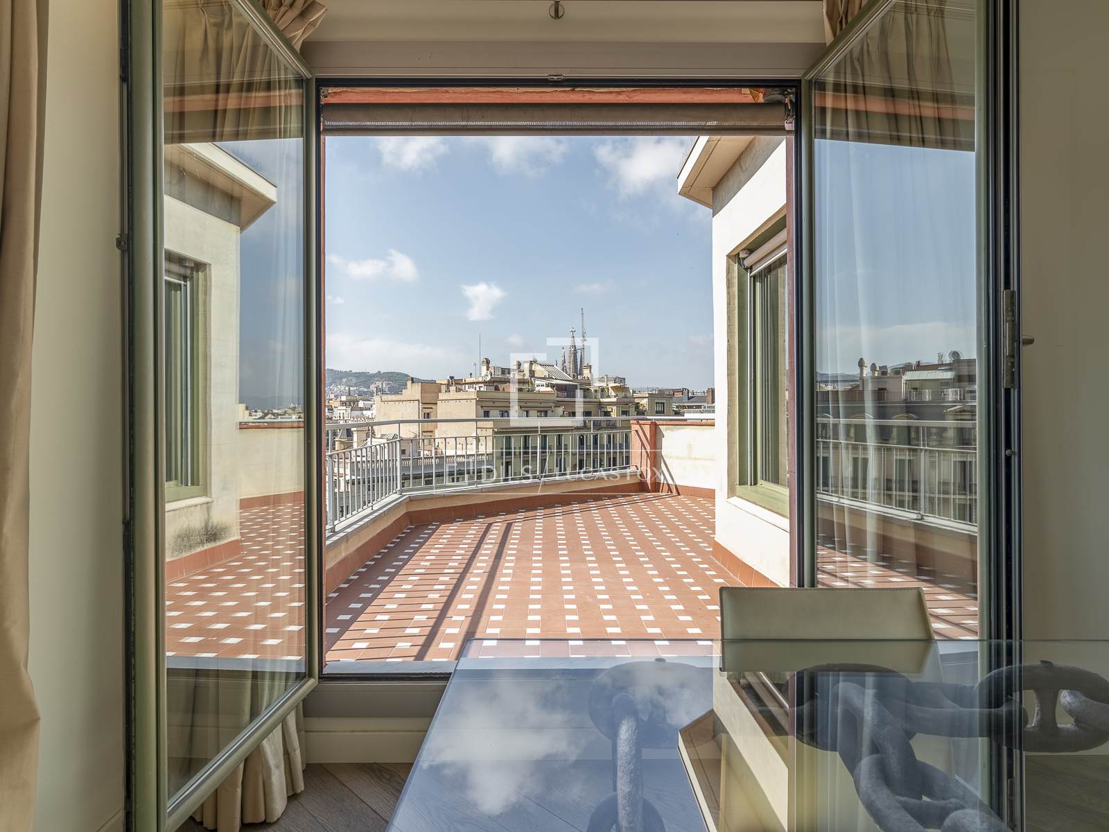 Penthouse in Barcelona, Spain 2 bedrooms, 91 sq.m. No. 192580