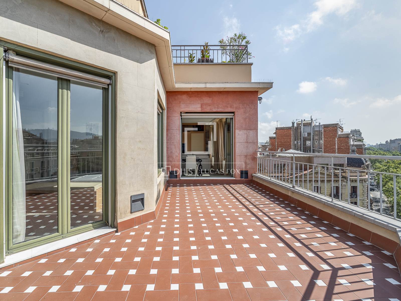 Penthouse in Barcelona, Spain 2 bedrooms, 91 sq.m. No. 192580