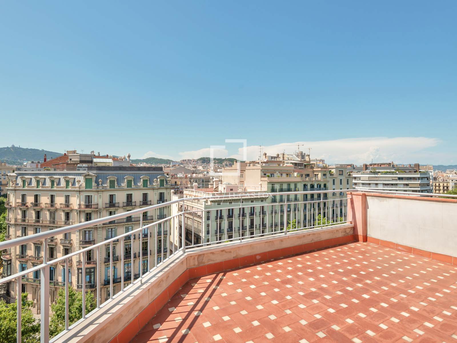 Penthouse in Barcelona, Spain 2 bedrooms, 91 sq.m. No. 192580
