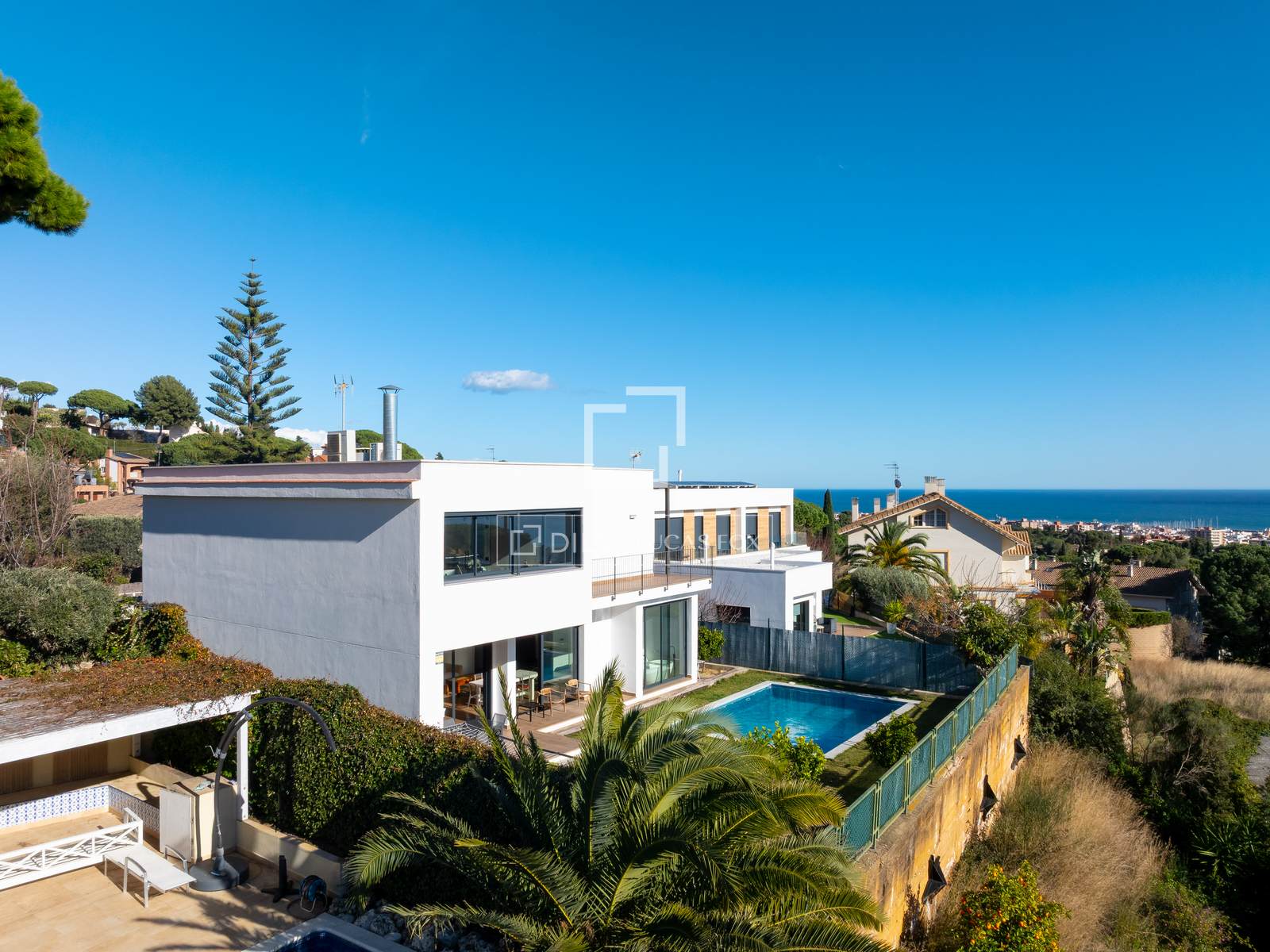 Villa in Premia De Dalt, Barcelona, Spain 6 bedrooms, 382 sq.m. No. 160814