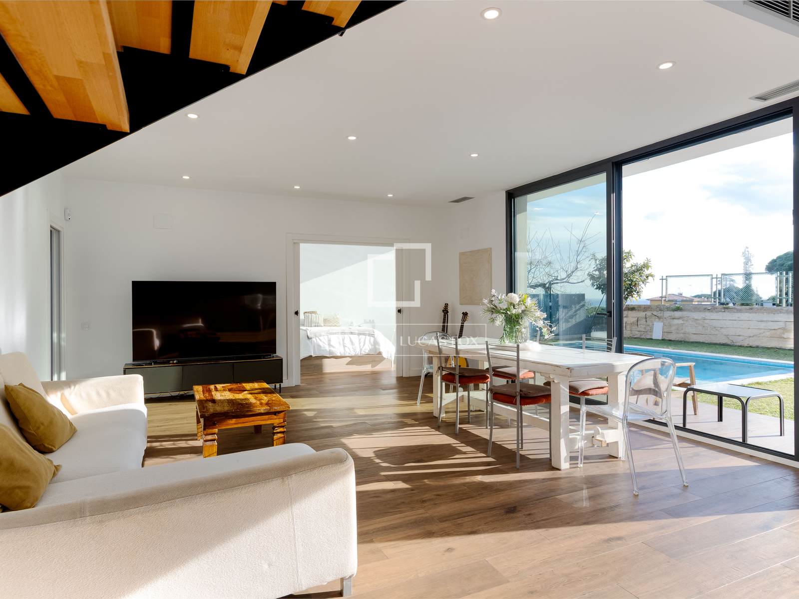 Villa in Premia De Dalt, Barcelona, Spain 6 bedrooms, 382 sq.m. No. 160814