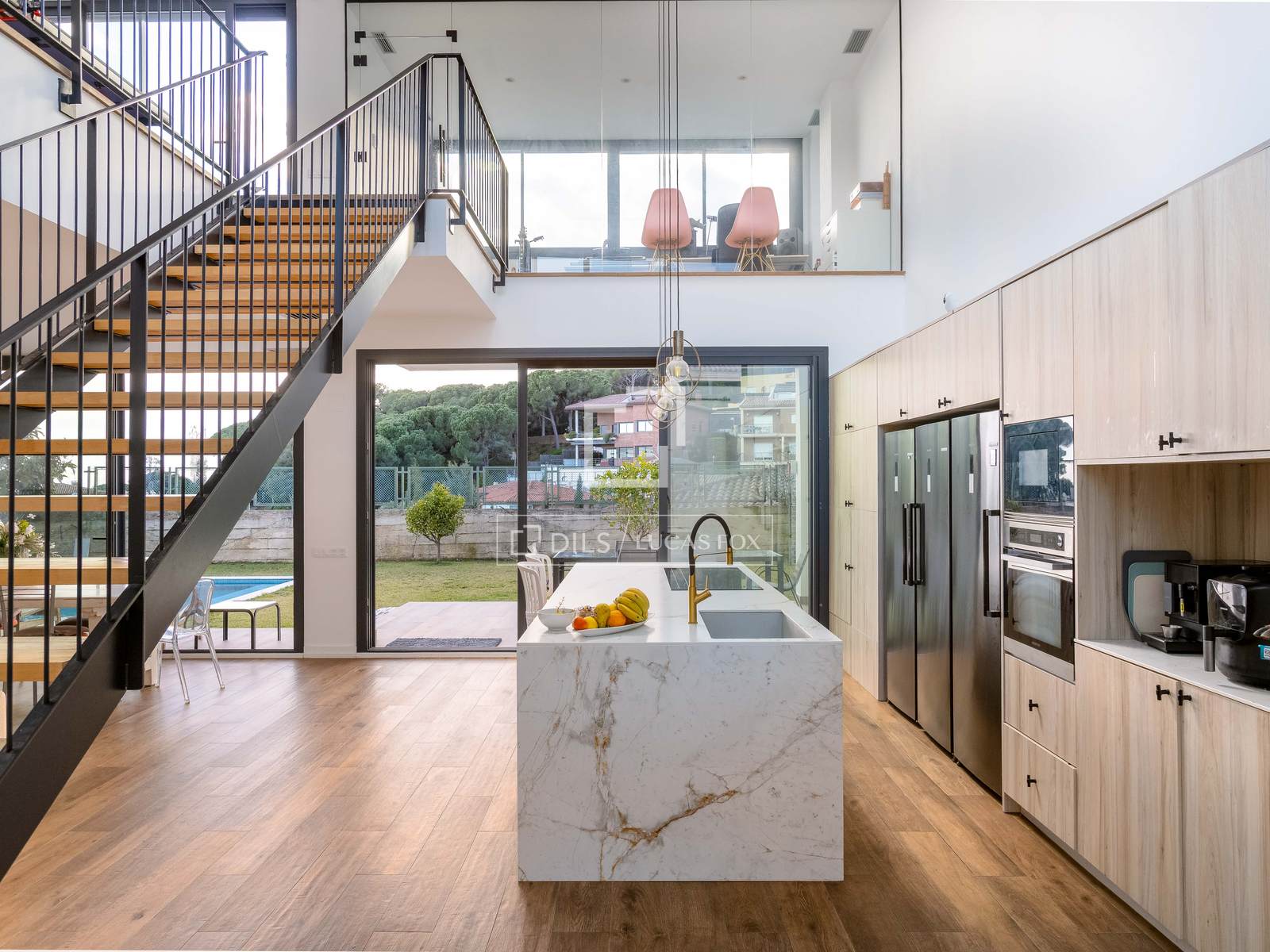 Villa in Premia De Dalt, Barcelona, Spain 6 bedrooms, 382 sq.m. No. 160814