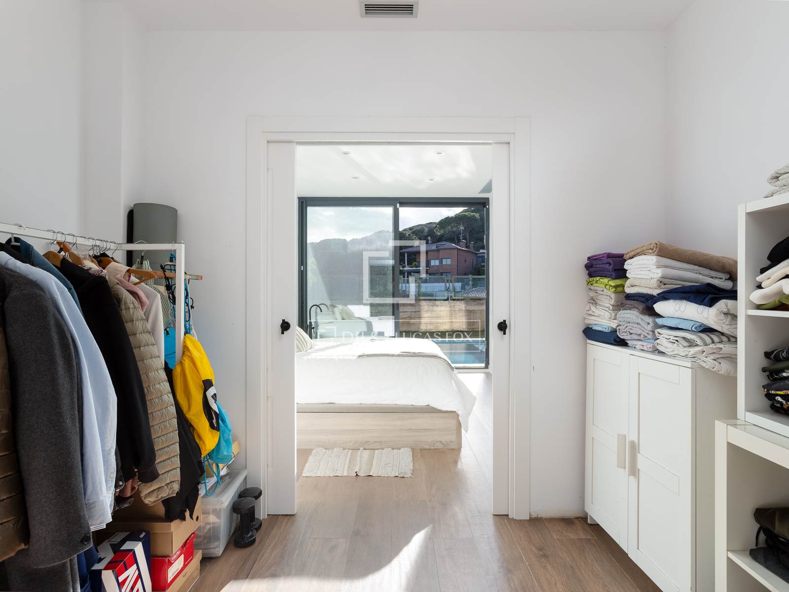 Villa in Premia De Dalt, Barcelona, Spain 6 bedrooms, 382 sq.m. No. 160814