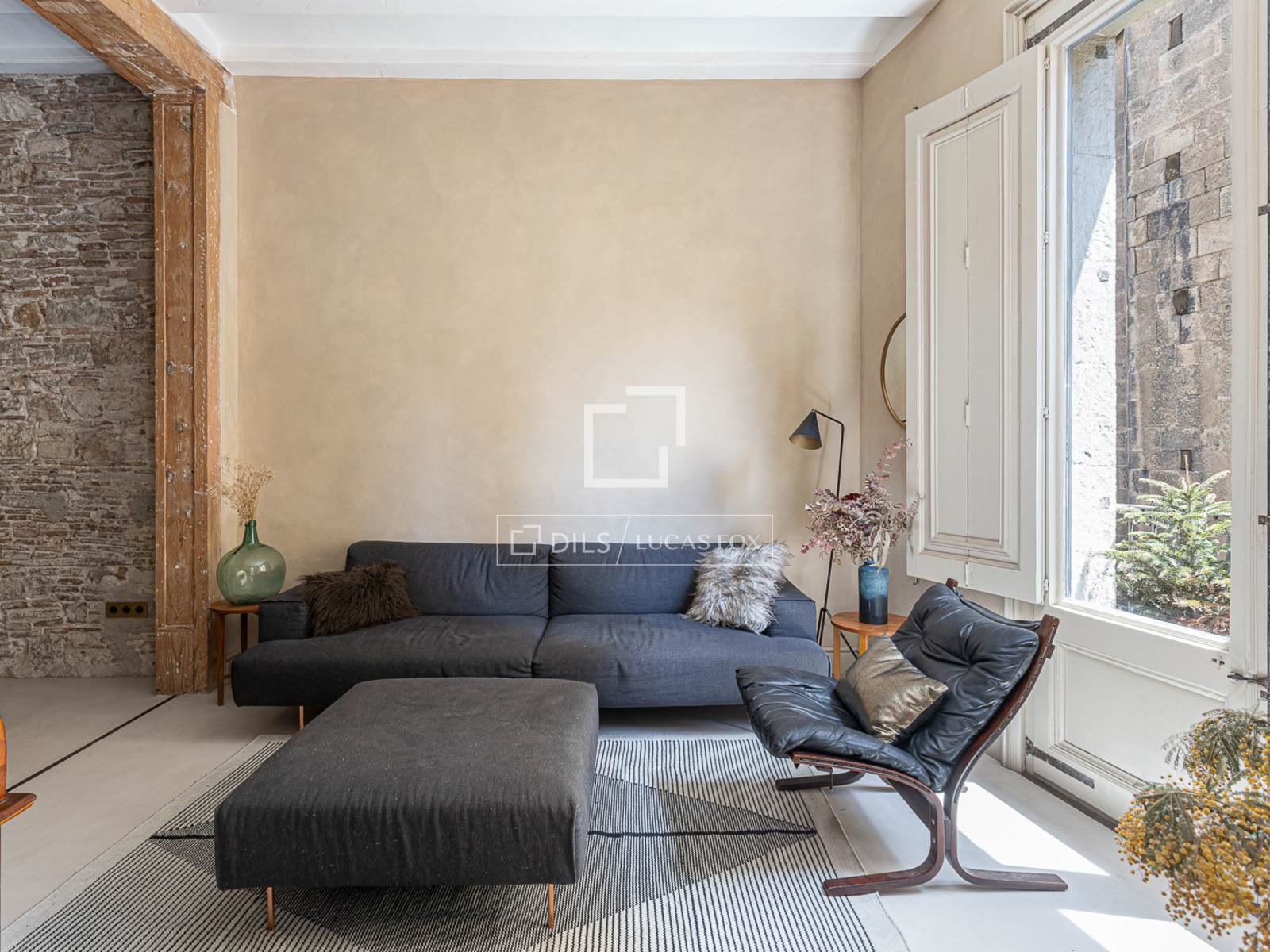 Apartamento en Barcelona, España 3 dormitorios, 178 m2 No. 160811