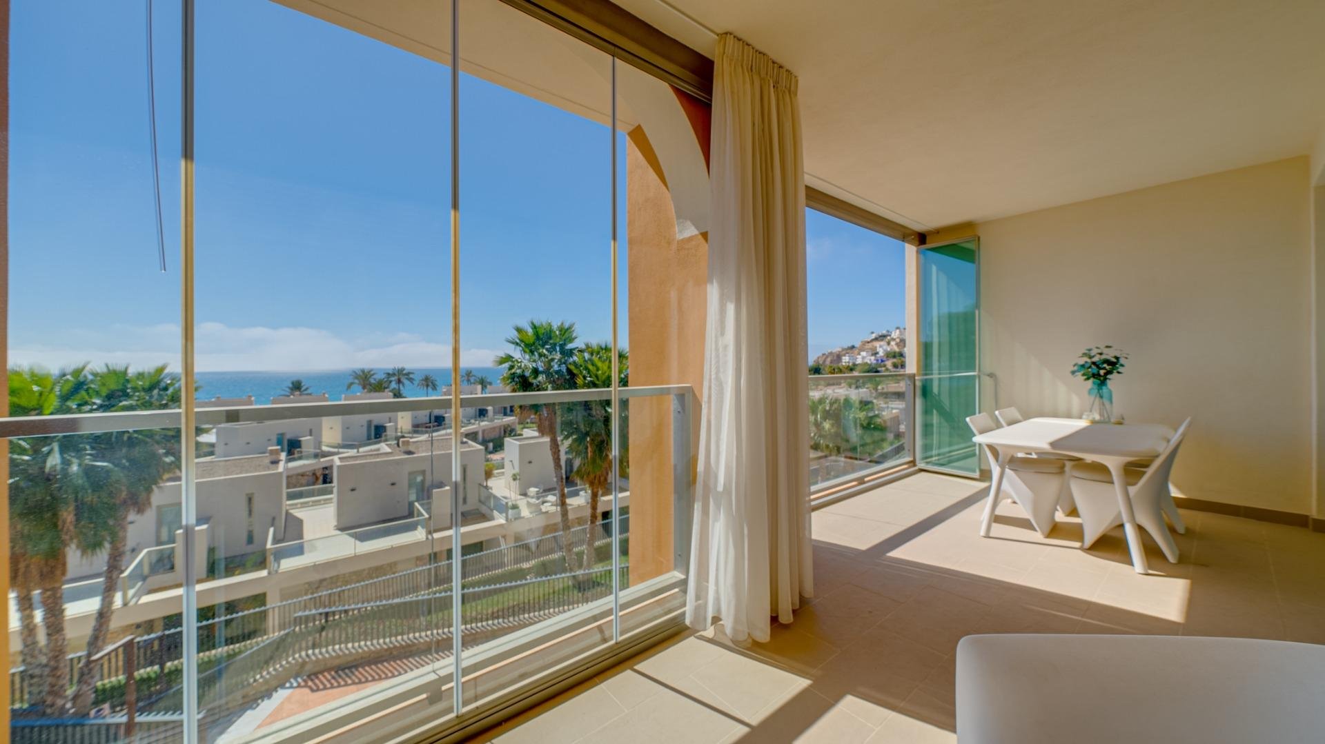 Apartment à Villajoyosa, Alicante, Espagne 2 chambres, 144 m2 No. 165183