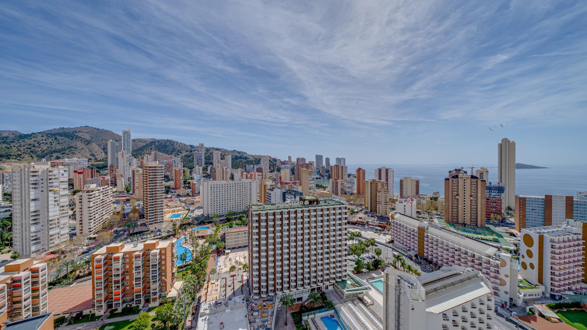 Apartment in Benidorm, Alicante, Spain 1 bedroom, 92 sq.m. No. 165181