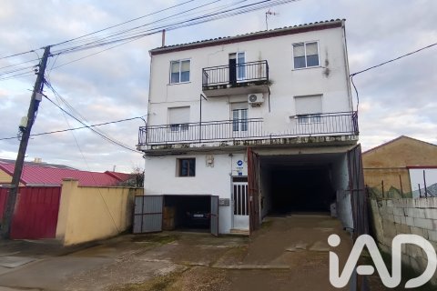 Commercial property in Sahagun, Leon, Spain 512 sq.m. No. 184951