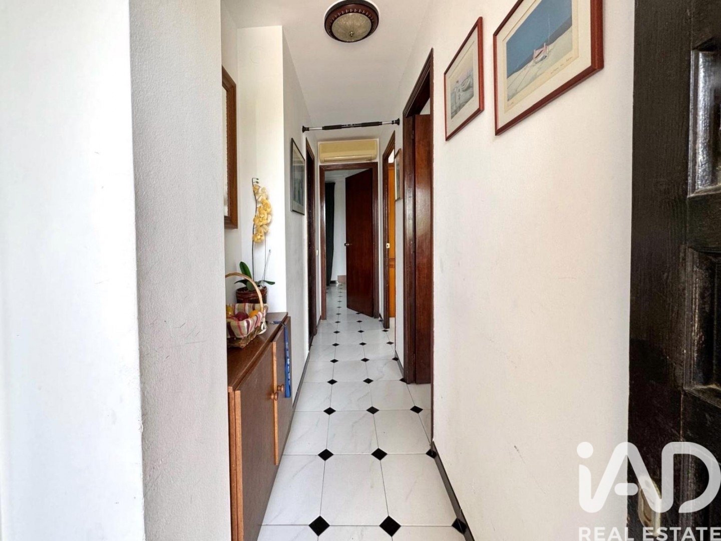 Commercial property in Mont-roig del Camp, Tarragona, Spain 3 bedrooms, 190 sq.m. No. 188176