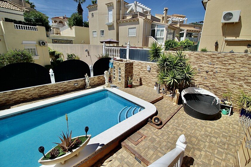 Villa Villamartin, Alicante, Spānijā 4 istabas, 180 m2 Nr. 103551