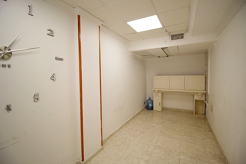 Propiedad comercial en La Zenia, Alicante, España 300 m2 No. 103550